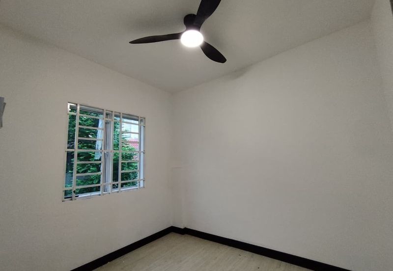 RAWANG Fully Renovated & Extended Freehold End Lot Double Storey Terrace Bakawali Bukit Sentosa for Sale 