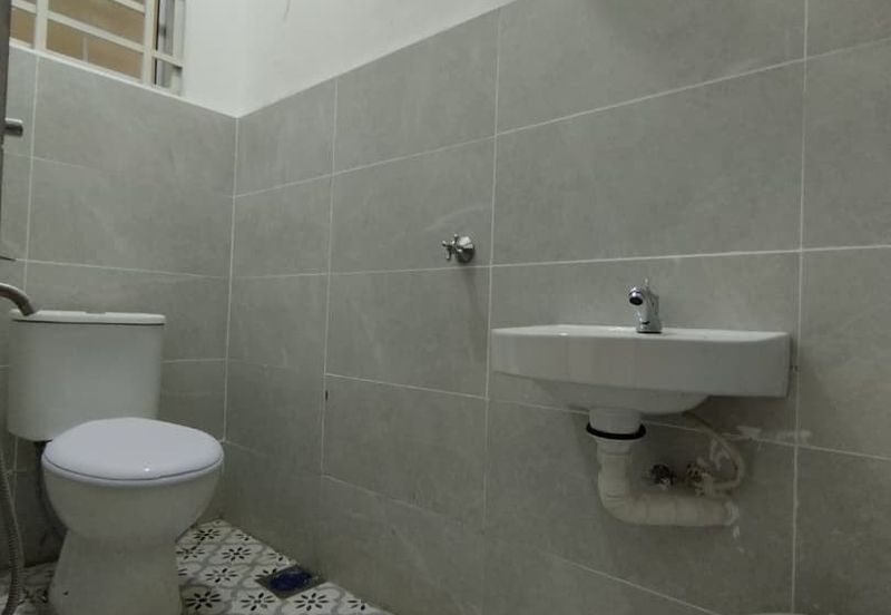 RAWANG Fully Renovated & Extended Freehold End Lot Double Storey Terrace Bakawali Bukit Sentosa for Sale 