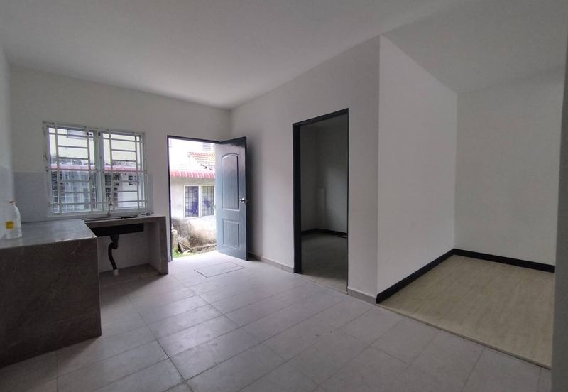 RAWANG Fully Renovated & Extended Freehold End Lot Double Storey Terrace Bakawali Bukit Sentosa for Sale 