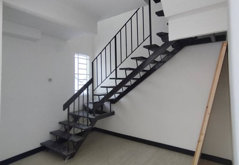 RAWANG Fully Renovated & Extended Freehold End Lot Double Storey Terrace Bakawali Bukit Sentosa for Sale 