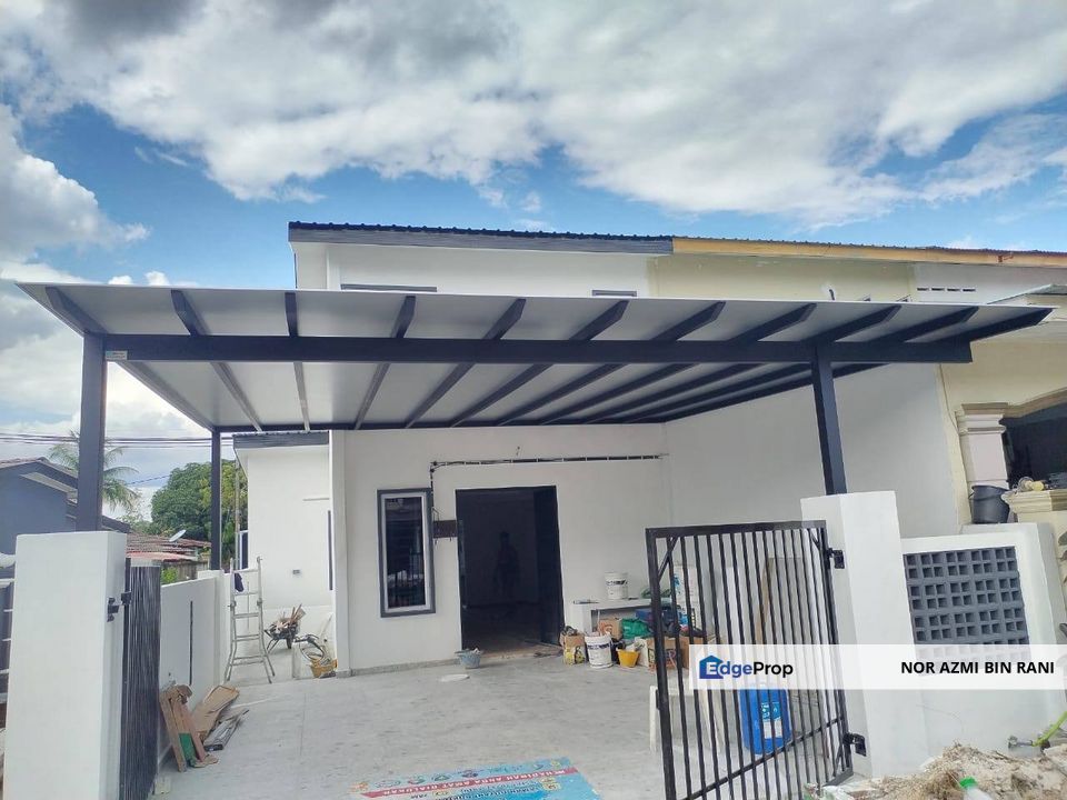 SEMENYIH Taman Sri Tanjung Newly Renovated End Lot Double Storey Terrace for Sale , Selangor, Semenyih