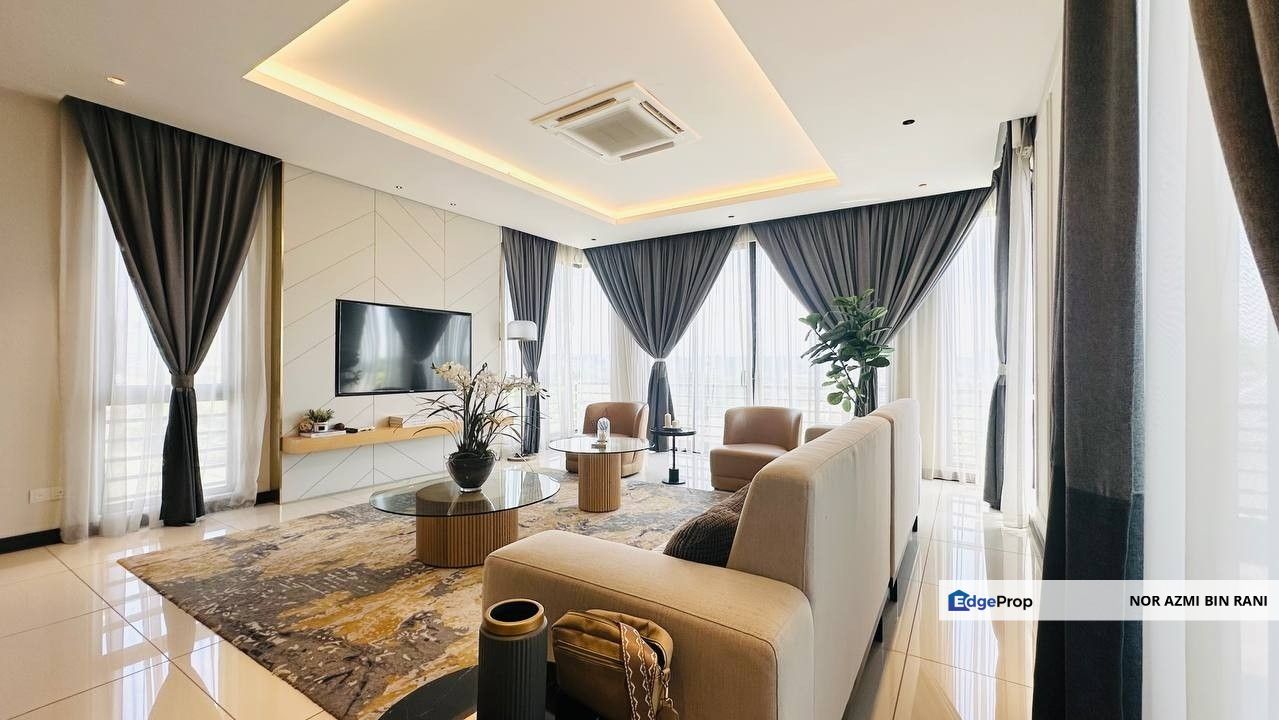 BANGI Bandar Seri Putra Exclusive FREEHOLD & FULLY FURNISHED Brand New 2½ Storey Bungalow Sebayu Hill Villas , Selangor, Kajang