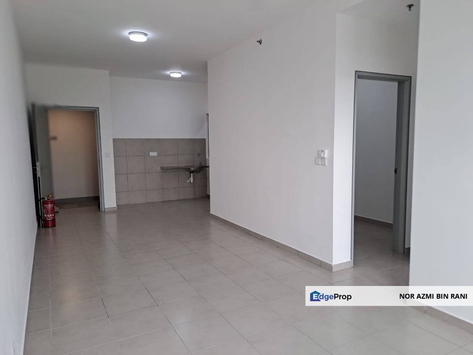 KOTA WARISAN Sunsuria City Freehold Tangerine Suite for Sale , Selangor, Dengkil