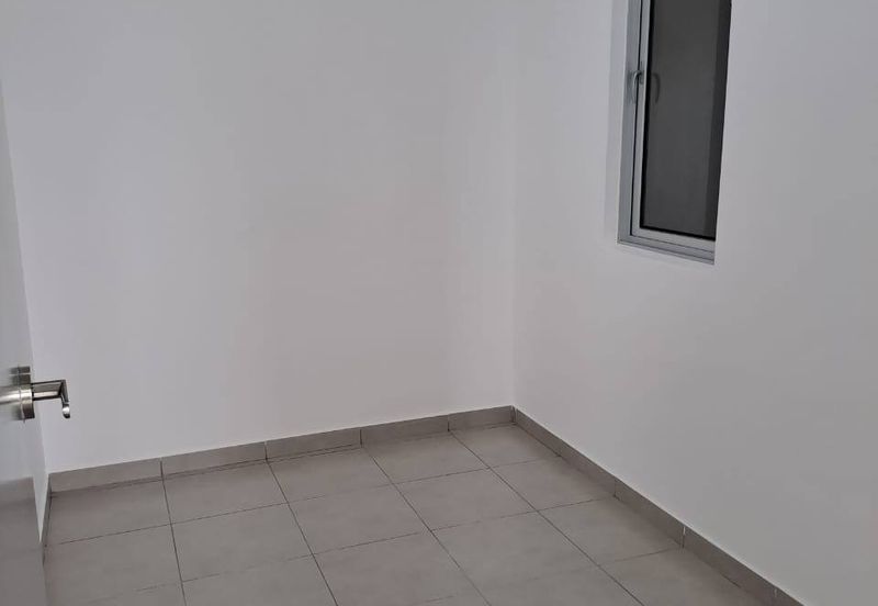 Tangerine Suites @ Sunsuria City **