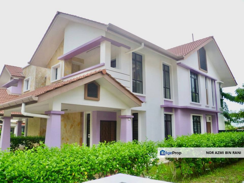 PUTRAJAYA Presint 15 Partially Furnished Freehold Double Storey Semi Detached House for SALE , Putrajaya, Putrajaya