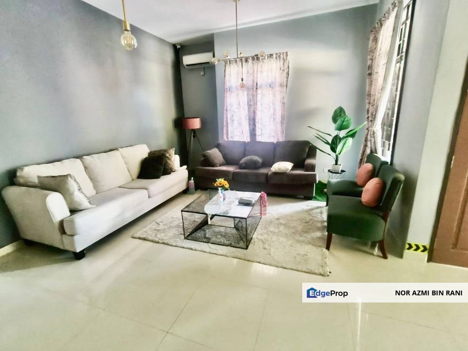 PUTRAJAYA Presint 15 Partially Furnished Freehold Double Storey Semi Detached House for SALE , Putrajaya, Putrajaya