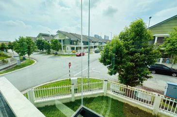 Avista @ Warisan Puteri