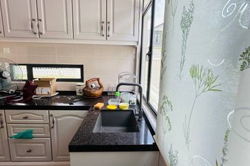 Avista @ Warisan Puteri