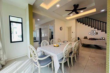 Avista @ Warisan Puteri