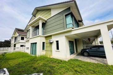 Avista @ Warisan Puteri