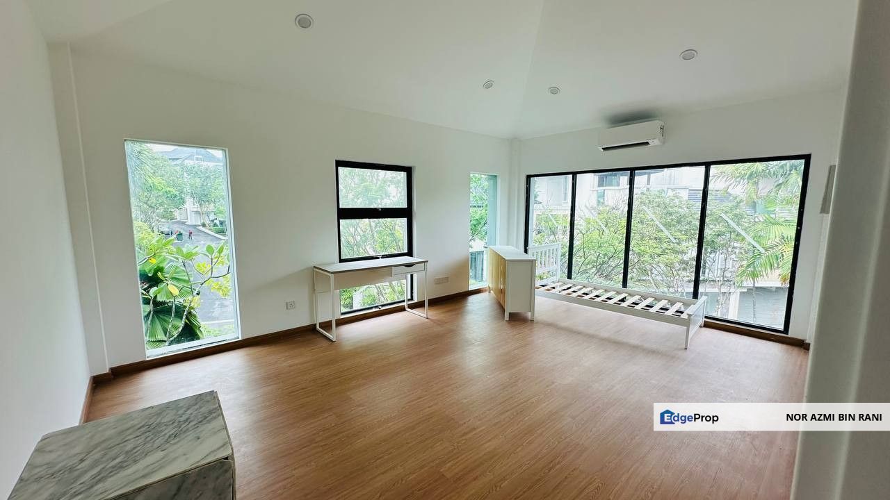 SHAH ALAM Subang Saujana Seksyen U2 3 Storey Freehold Serai Saujana Villa for SALE, Selangor, Shah Alam