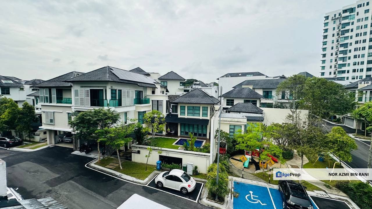 SHAH ALAM Subang Saujana Seksyen U2 3 Storey Freehold Serai Saujana Villa for SALE, Selangor, Shah Alam
