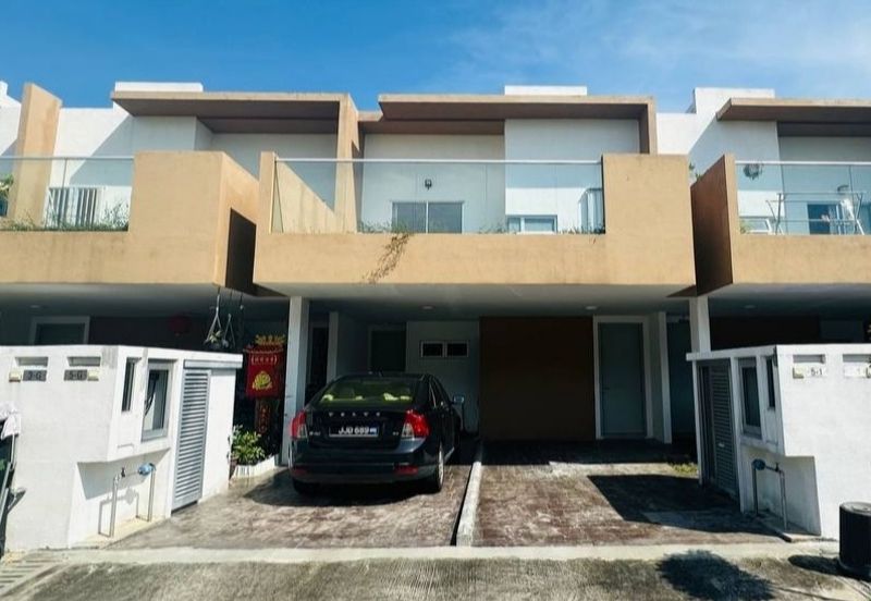 Casa Bluebell @ Cybersouth