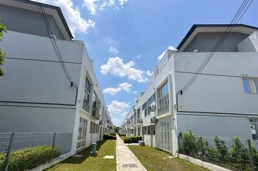 Platinum Residence @ Dengkil