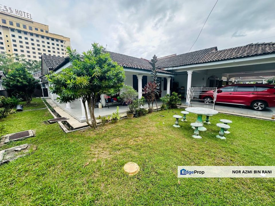 SEPANG Bandar Baru Salak Tinggi Taman Selasih Single Storey Semi Detached House for Sale , Selangor, Sepang