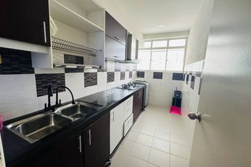 The Zest @ Kinrara 9