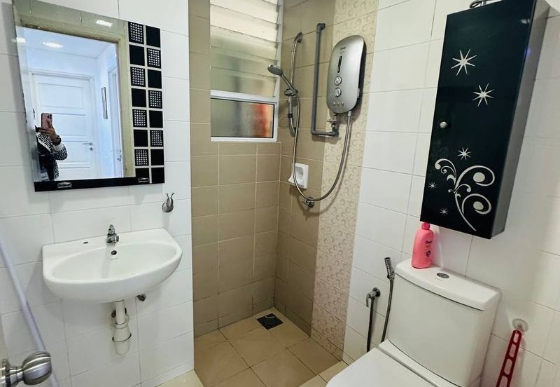 The Zest @ Kinrara 9