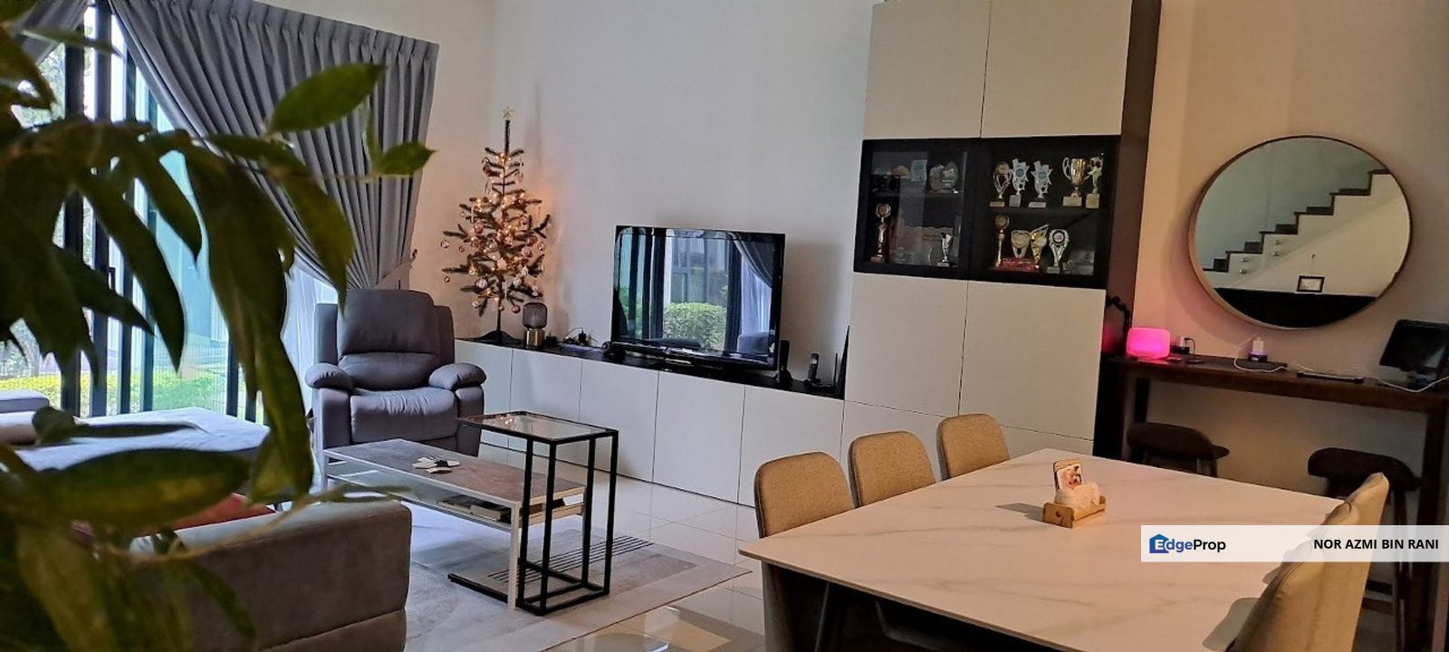 SEMENYIH Taman Semenyih Idaman Fully Renovated Freehold Double Storey Superlink House for Sale , Selangor, Semenyih