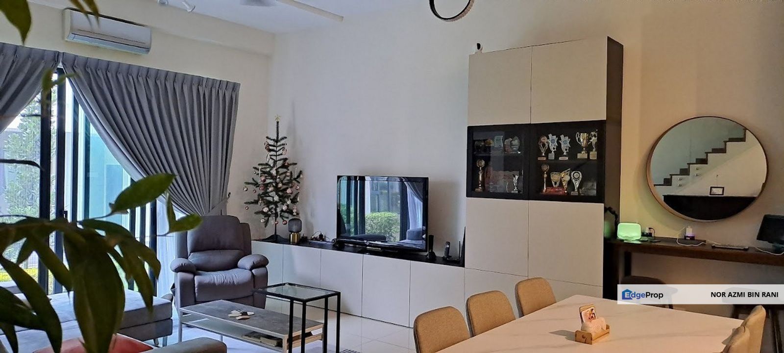 SEMENYIH Taman Semenyih Idaman Fully Renovated Freehold Double Storey Superlink House for Sale , Selangor, Semenyih