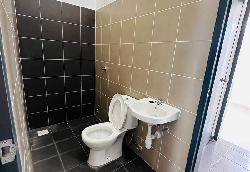 J1 Residence @ Jenderam