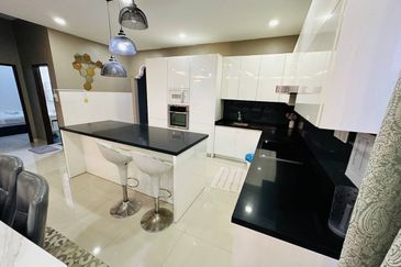 Taman Dahlia, Sepang