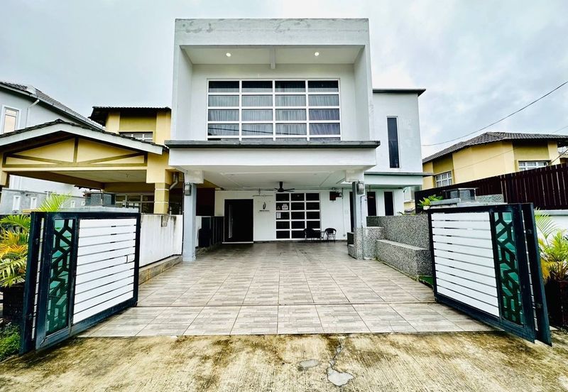 Taman Dahlia, Sepang