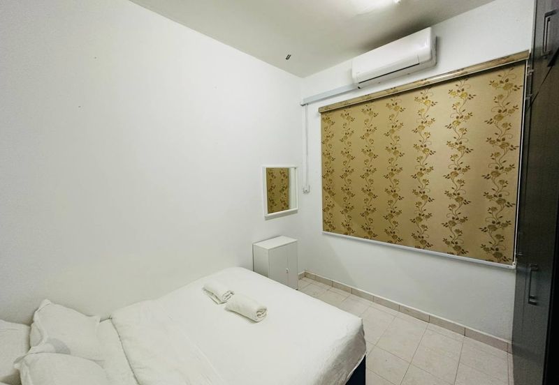 Taman Dahlia, Sepang