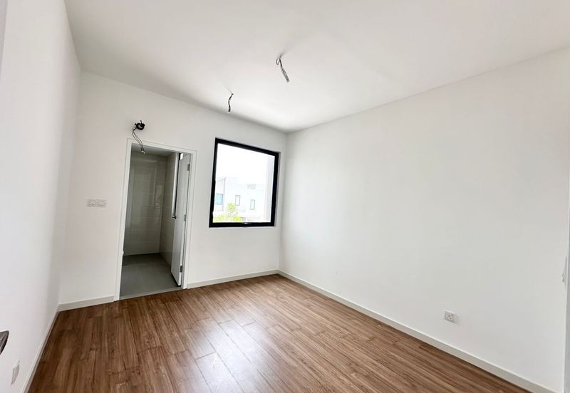 Sunway Citrine Lakehomes