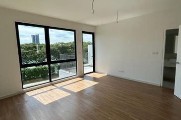 Sunway Citrine Lakehomes