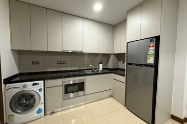 Puteri Cove Residences