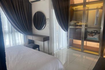 Meridin Suites Residences