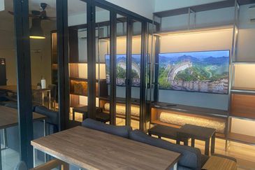 Meridin Suites Residences