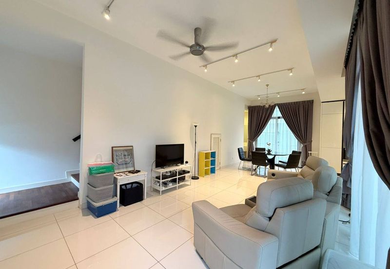 Avira Garden Terraces @ Medini