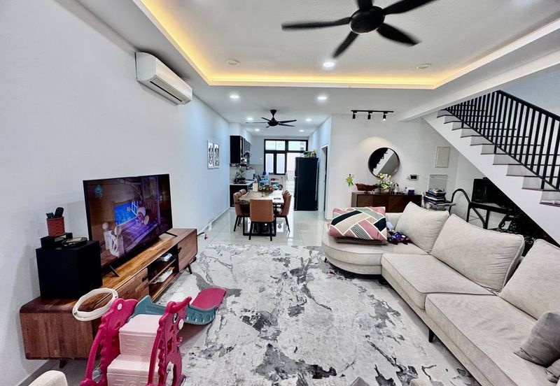 Sunway Citrine Lakehomes