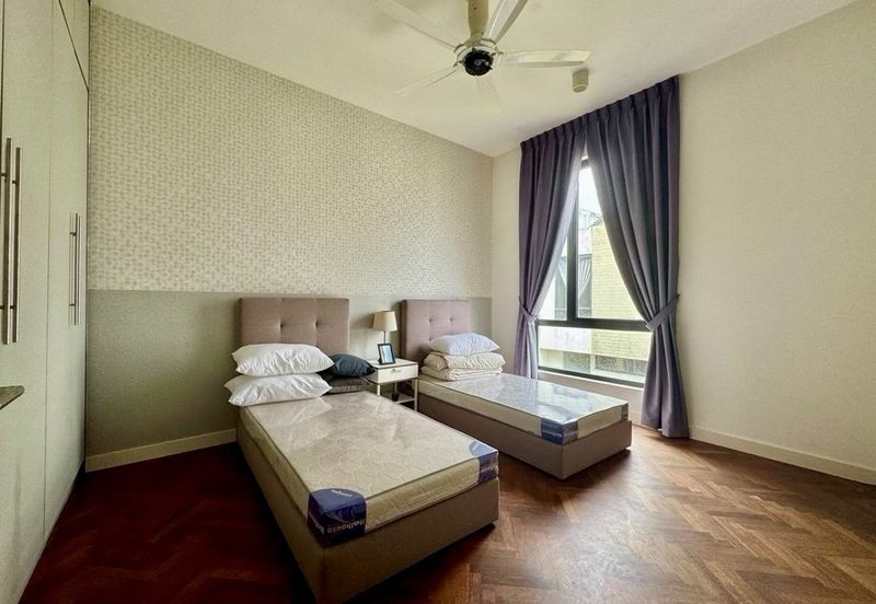 Avira Garden Terraces @ Medini