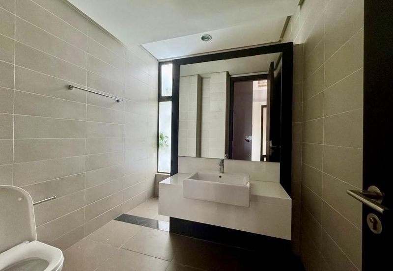 Avira Garden Terraces @ Medini