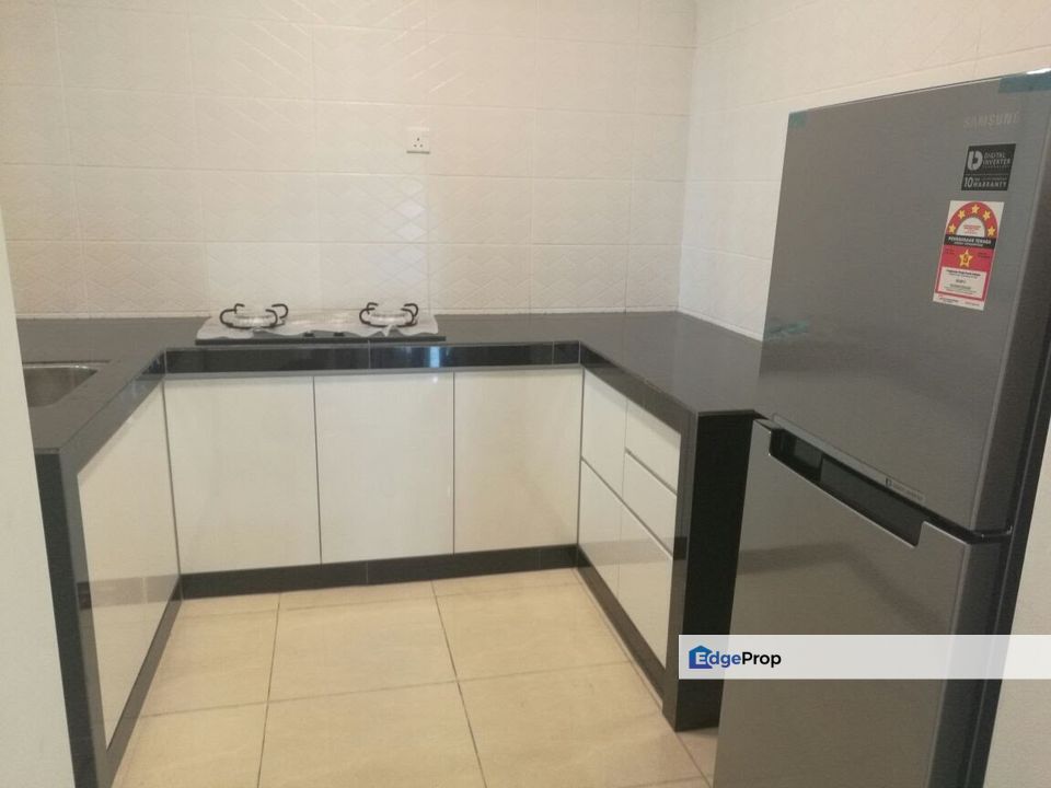 Sky Breeze, Johor, Johor Bahru