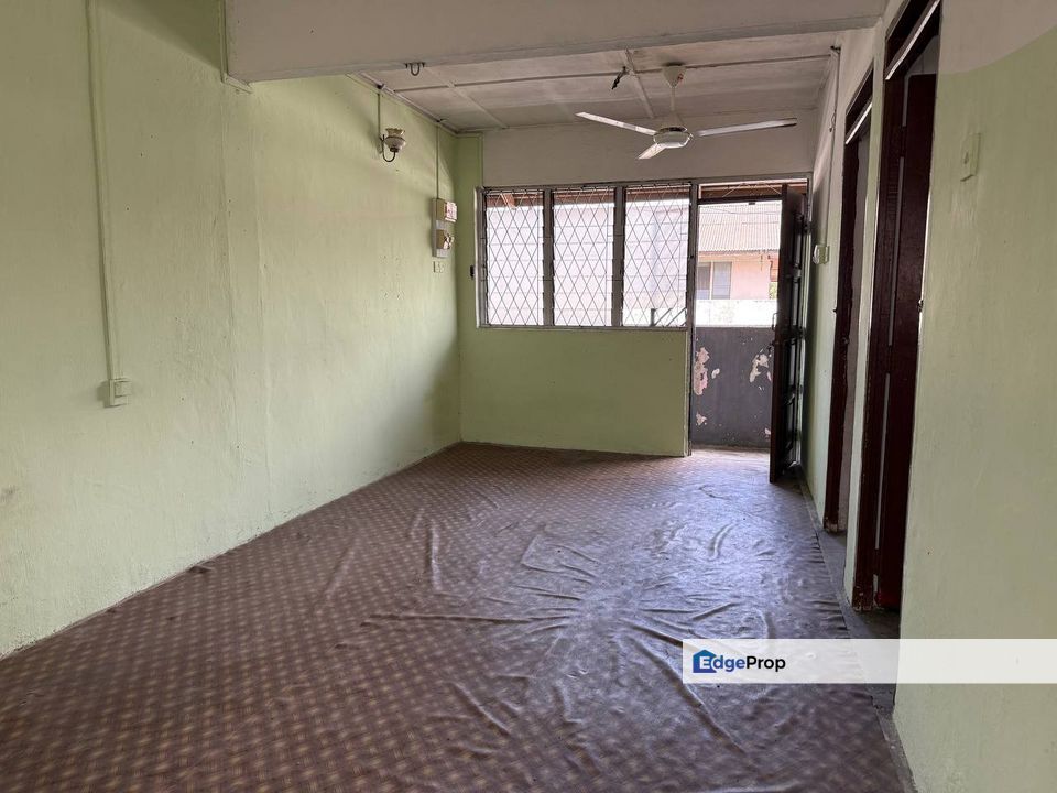 Flat Taman Ungku Tun Aminah, Johor, Johor Bahru