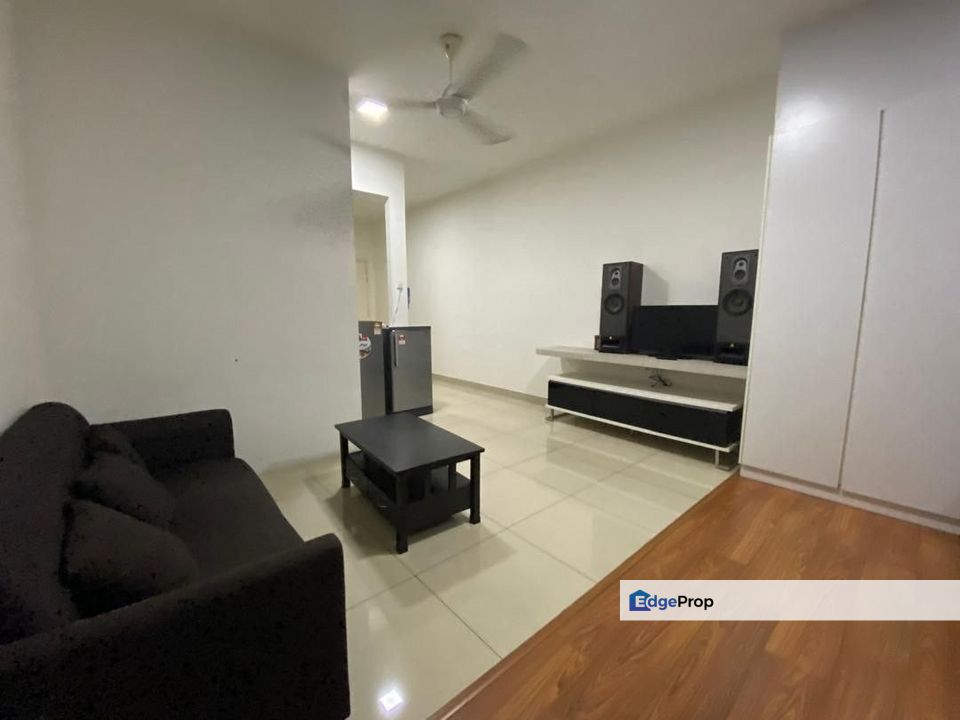 Nusa Heights, Johor, Gelang Patah