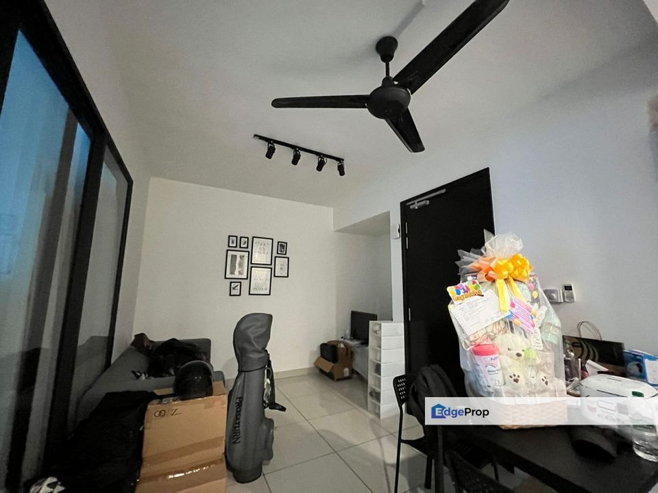 Almas Suites, Johor, 