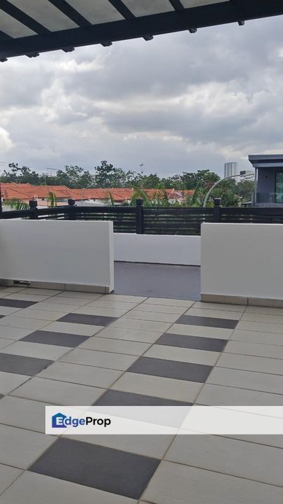 Taman Sutera Utama Semi-D For Sale, Johor, Skudai