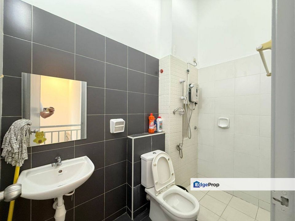 Bukit Indah Zon 7 Terraced House For Rent, Johor, Bukit Indah