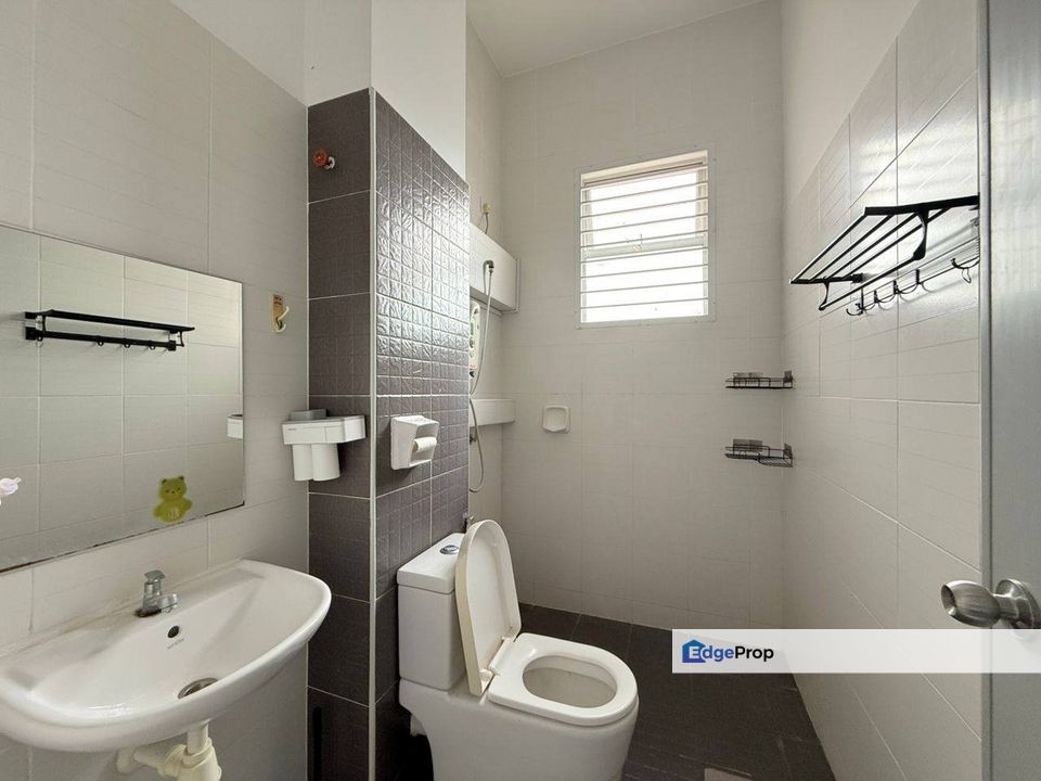 Bukit Indah Zon 7 Terraced House For Rent, Johor, Bukit Indah