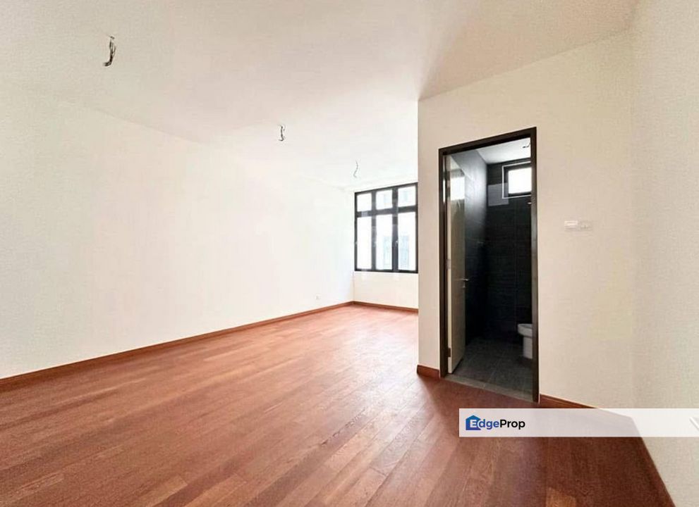 Winter Pavillion 3-Storey Semi D For Sale, Johor, 