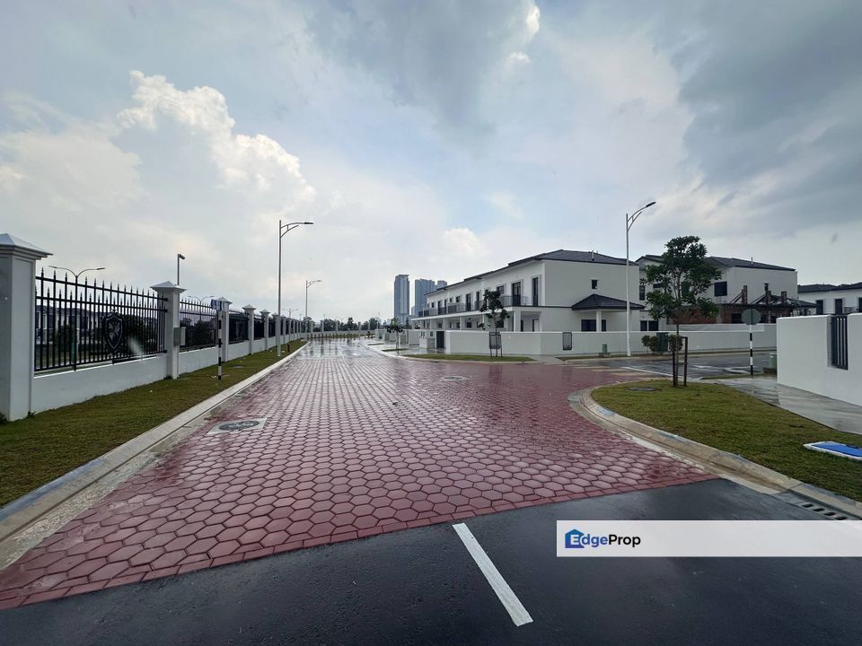 The Commune @ Eco Botanic  Cluster House For Rent, Johor, Nusajaya