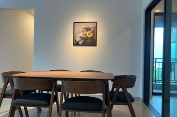 Aradia Residence @ Lake City