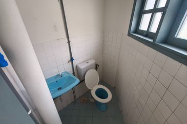 Taman Daya Shop Apartment