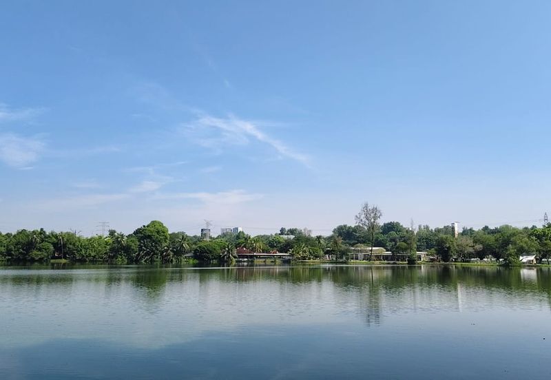 Spring & Summer Villa