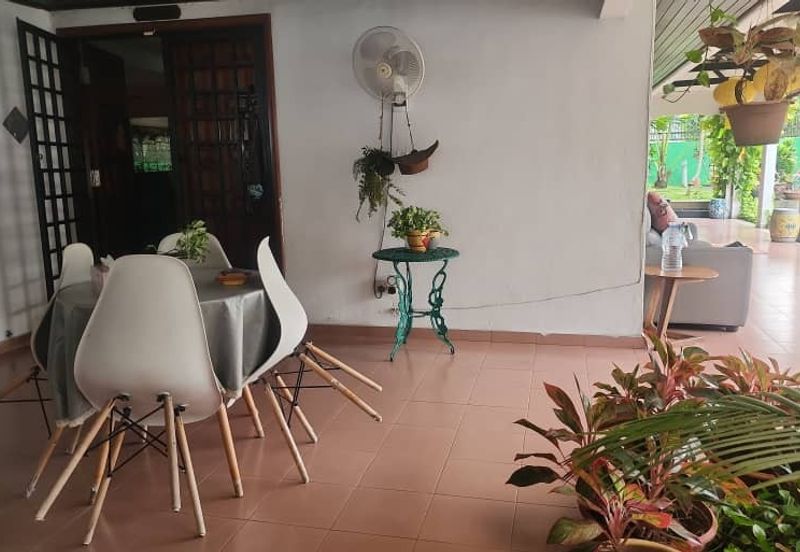 Overseas Union Garden