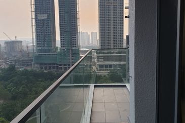 SkyLuxe On The Park @ Bukit Jalil